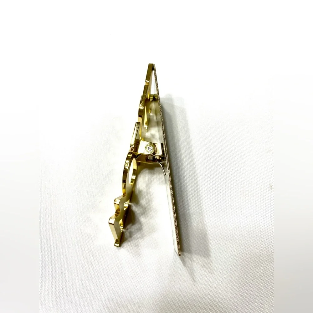 Solid metal “WORK” Sign Golden Tone Clip Souvenir Gift fun